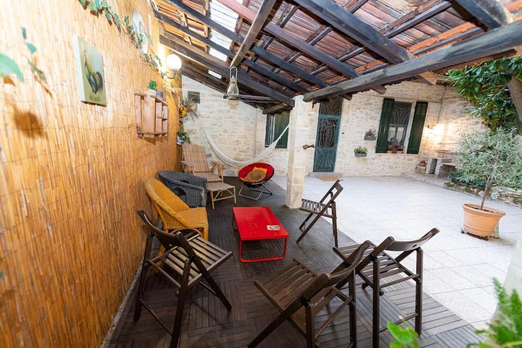 Anna-Maria : Grand Appartement 10 Personnes+Parking Prive -Actif+ Location- Marseille Eksteriør bilde